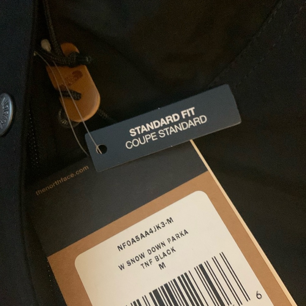 NWT The North Face Snow Down Parka, Black, Medium - Picture 7 of 14